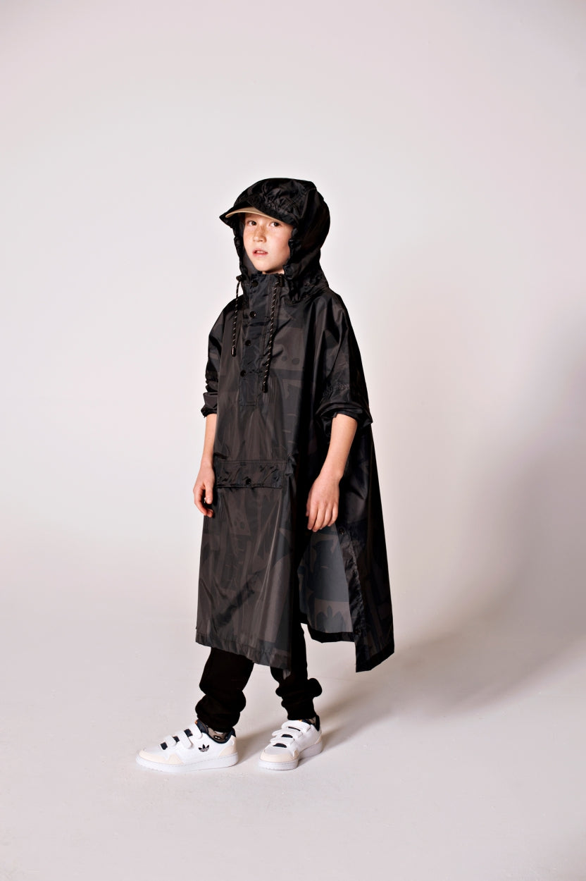 files/Back_To_Black_Kids_4_-_Rainkiss.jpg