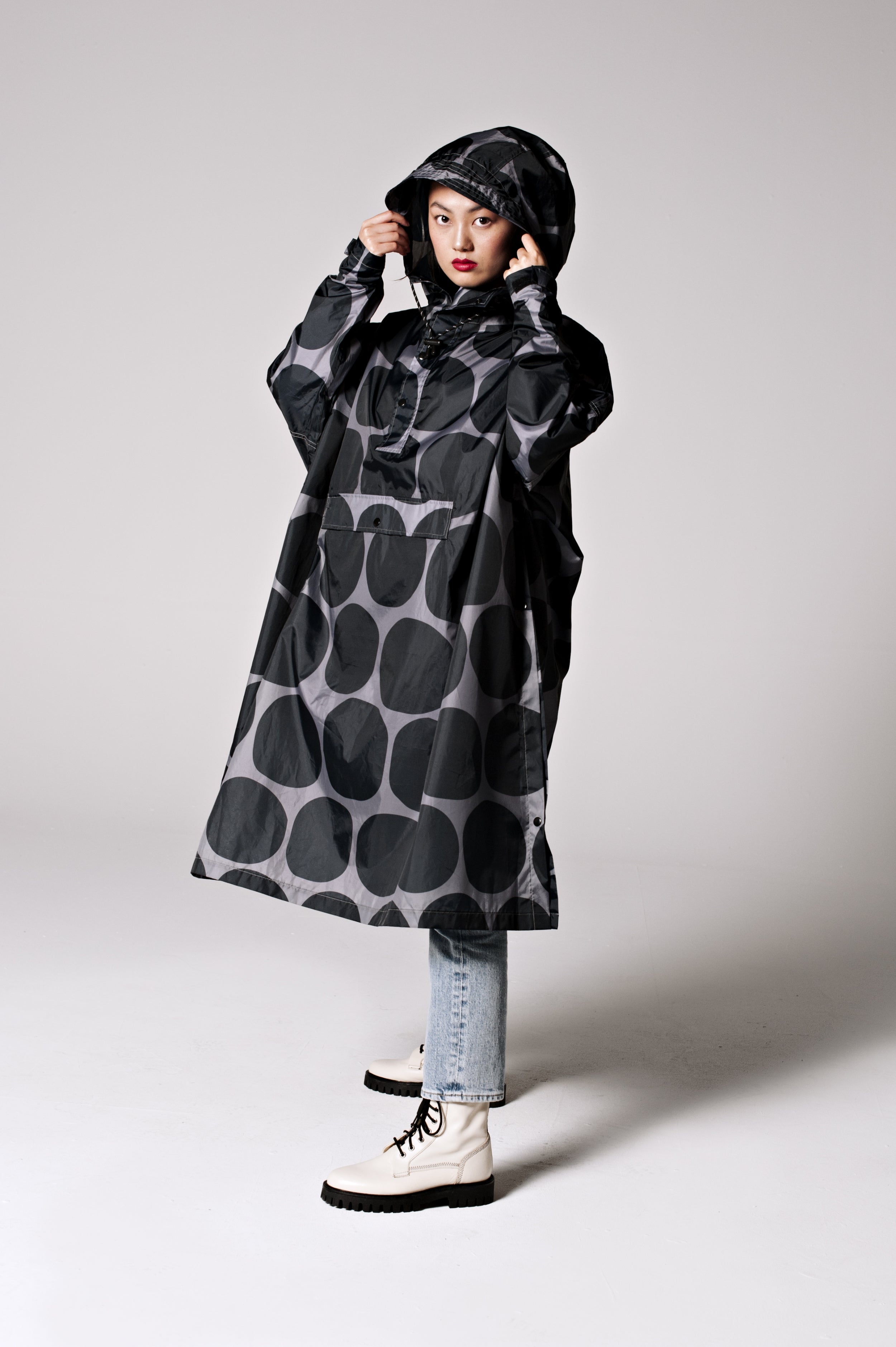 Black Polka