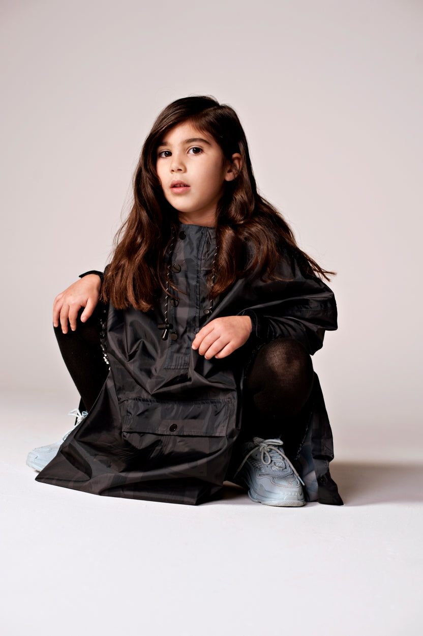 Back to Black - Junior