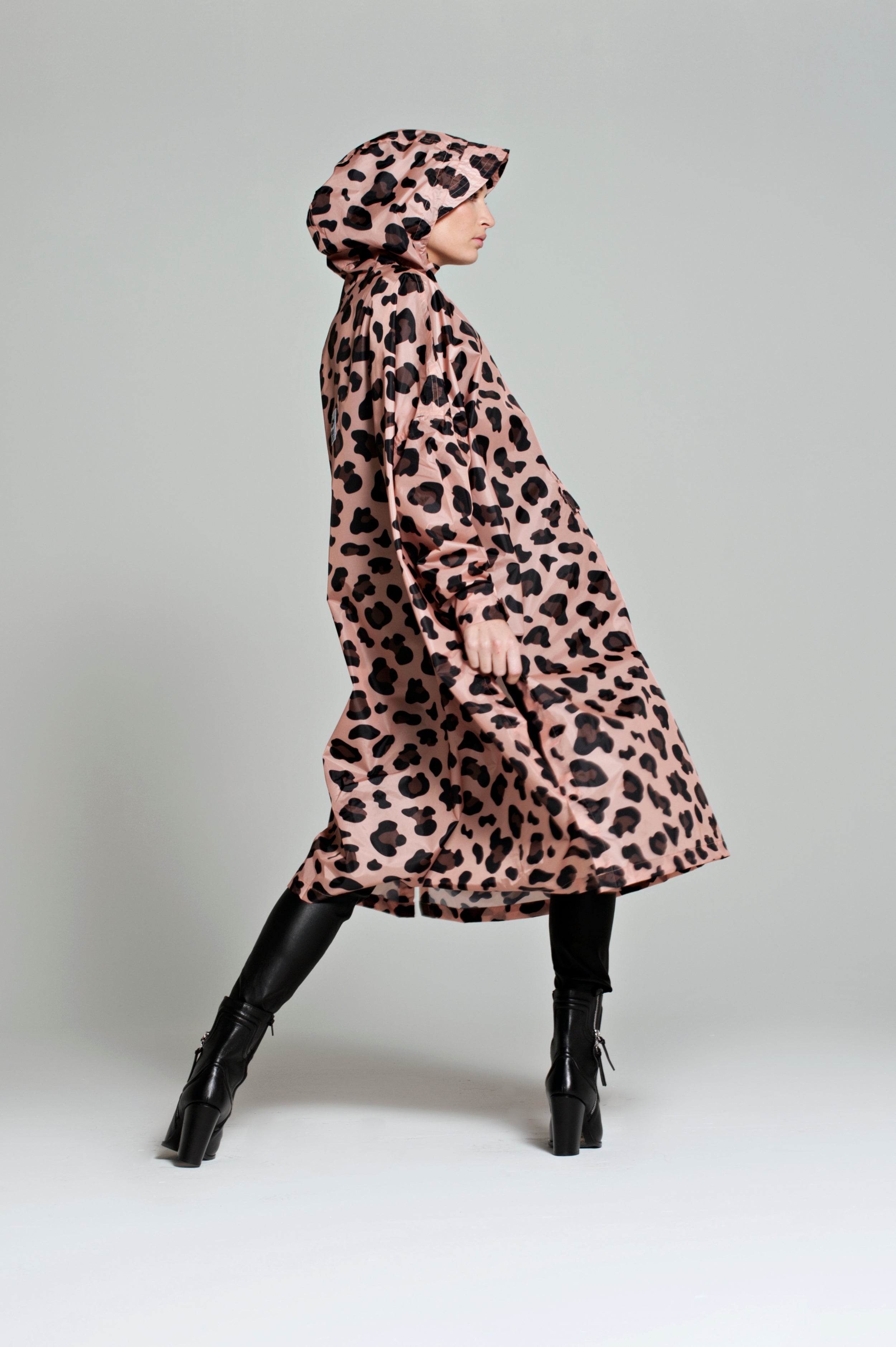 files/RAINKISS_ecommerce_DEC_202327.jpg