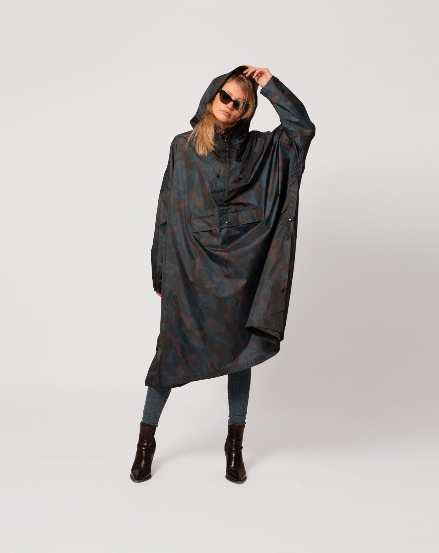 files/rainkiss_storm_camo_1.jpg